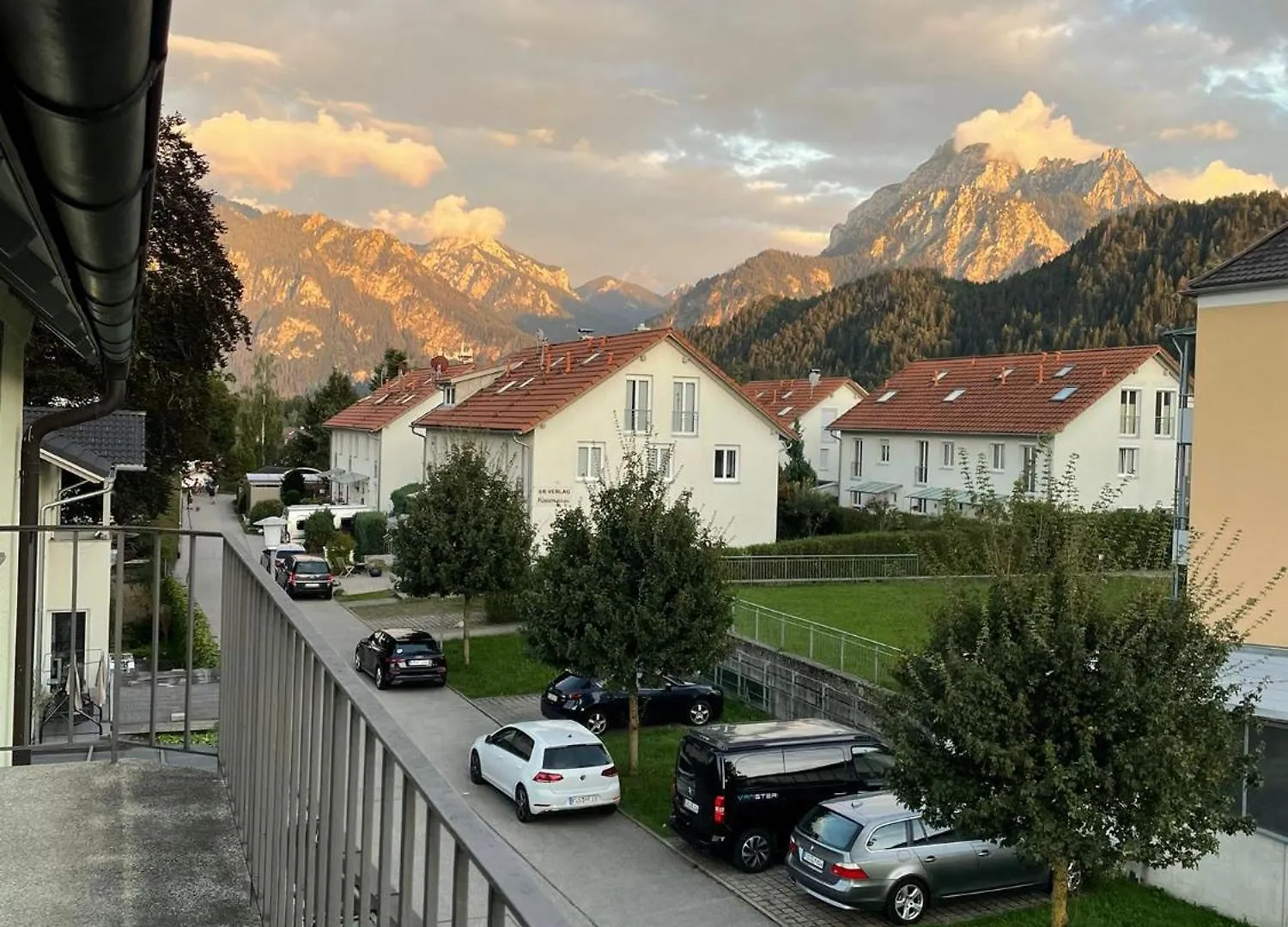 House La Neuschwanstein Blick - Budget City Hotel Füssen 2*,