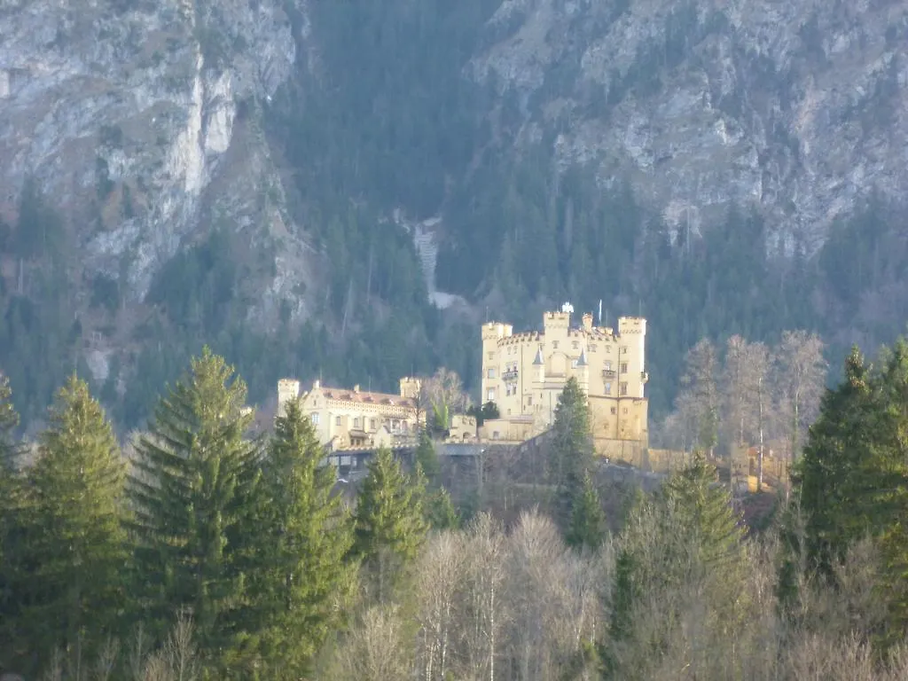 House La Neuschwanstein Blick - Budget City Hotel Fussen 2*,